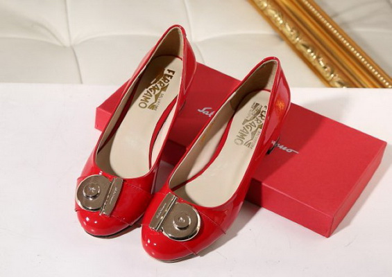 Ferragamo Shallow mouth Block heel Shoes Women--023